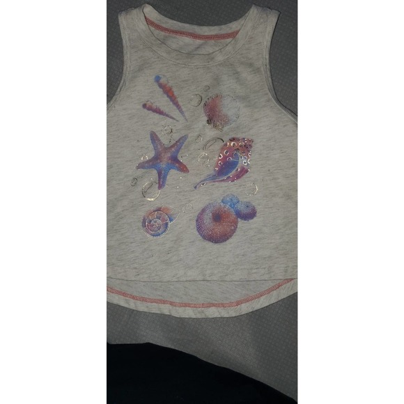 2 OshKOSH B'Gosh Toddler Hi lo Tanks - Picture 2 of 3